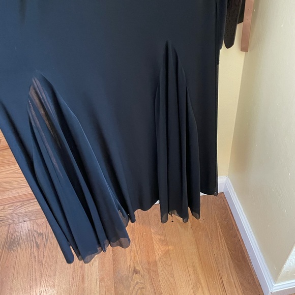 Cache elegant evening gown - Picture 7 of 8